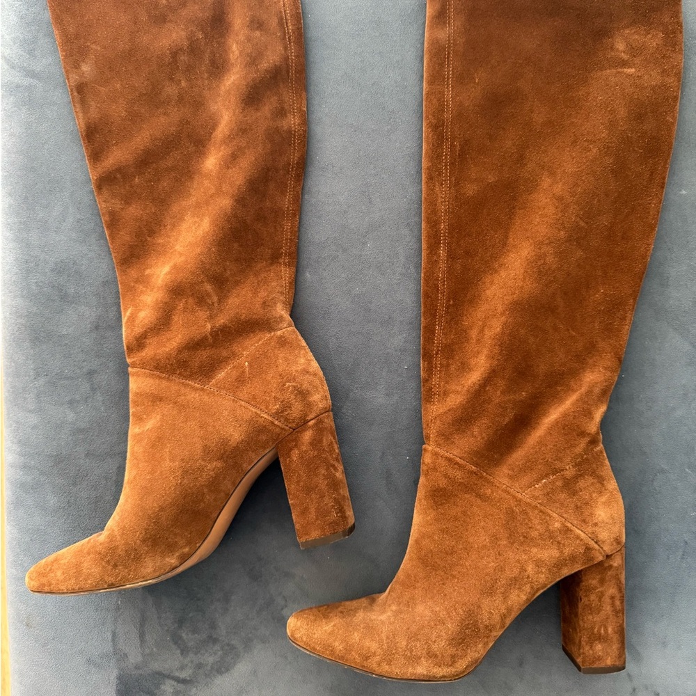Banana Republic suede slouchy boots size 7 women’s heel